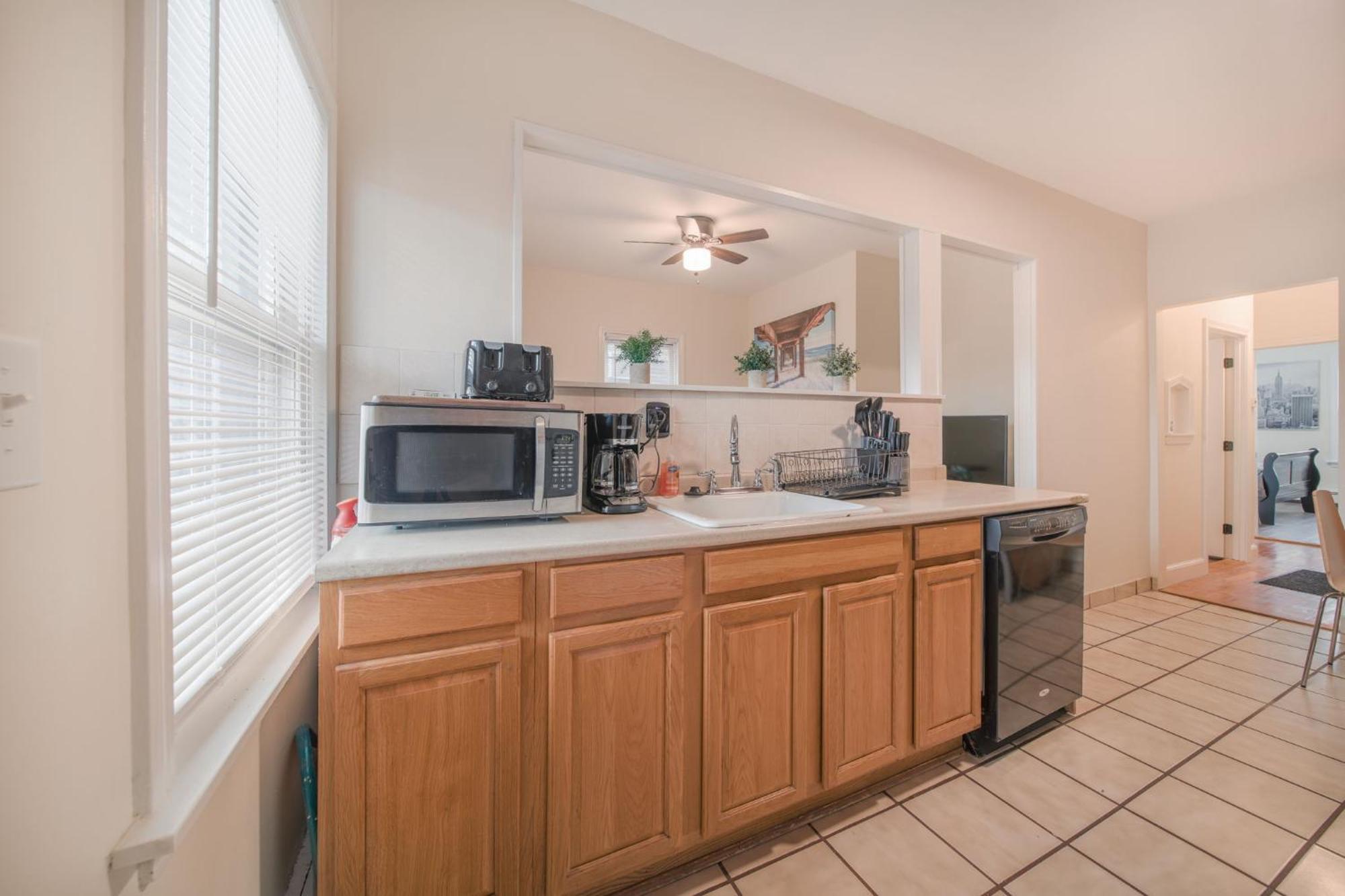 2Br Apt In The Heart Of Boston Near Boston Med Exteriör bild